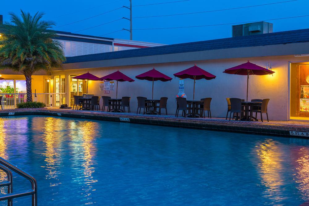 Ramada By Wyndham Miami Springs/Miami International Airport Hotel Екстериор снимка