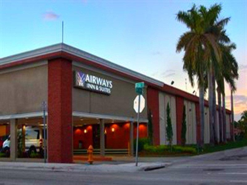 Ramada By Wyndham Miami Springs/Miami International Airport Hotel Екстериор снимка