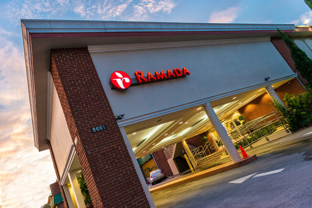 Ramada By Wyndham Miami Springs/Miami International Airport Hotel Екстериор снимка