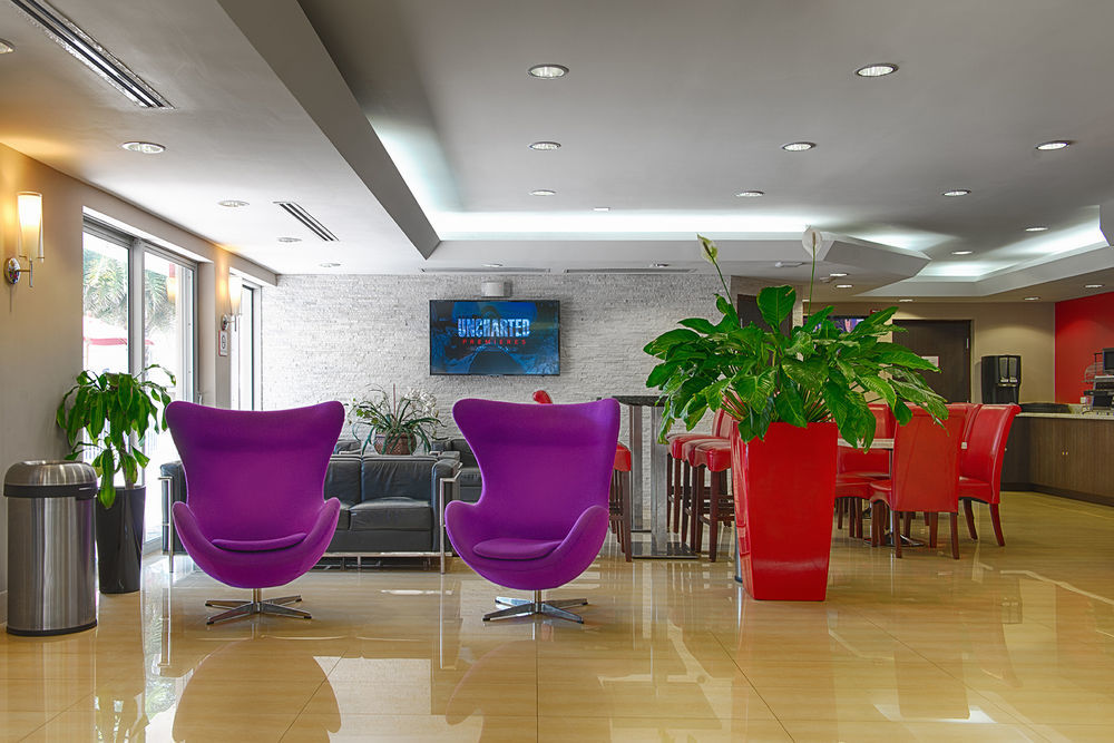 Ramada By Wyndham Miami Springs/Miami International Airport Hotel Екстериор снимка