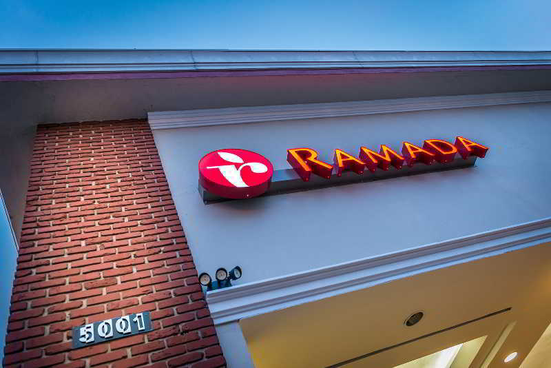 Ramada By Wyndham Miami Springs/Miami International Airport Hotel Екстериор снимка