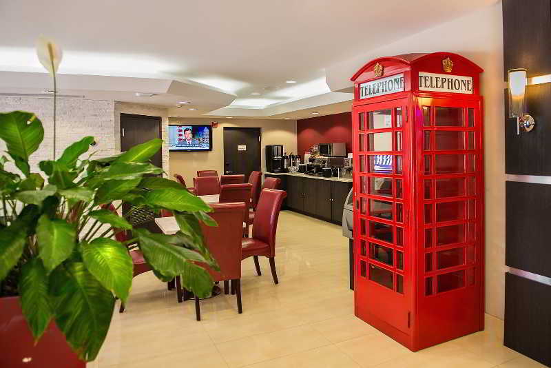 Ramada By Wyndham Miami Springs/Miami International Airport Hotel Екстериор снимка