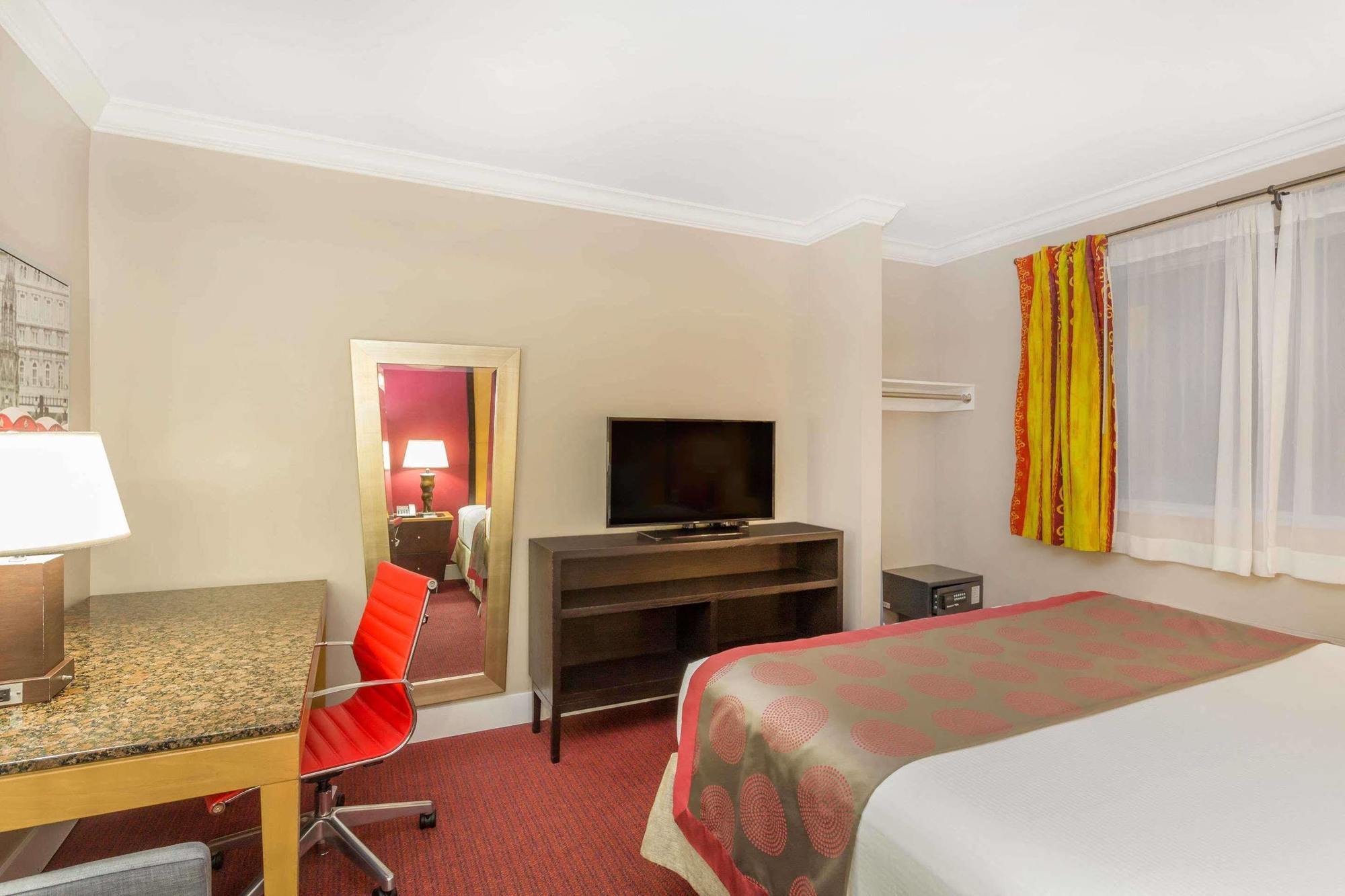 Ramada By Wyndham Miami Springs/Miami International Airport Hotel Екстериор снимка